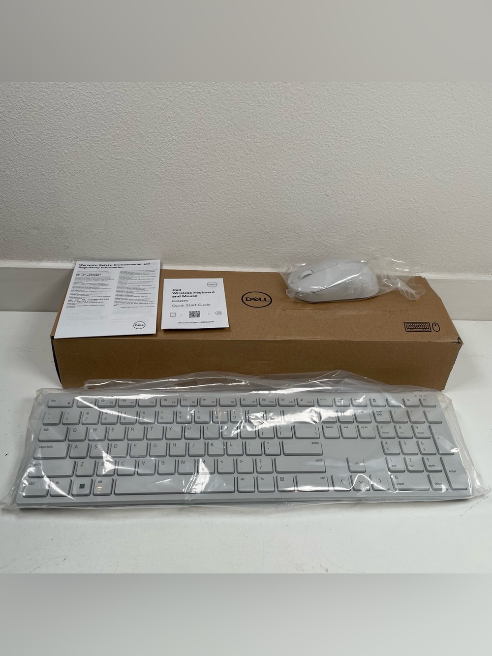 New Dell Pro KM5221W Wireless Keyboard and Mouse Combo White